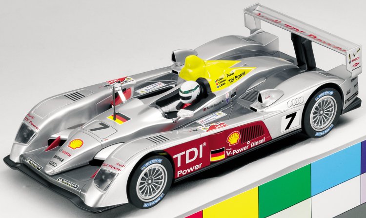 (image for) Carrera 20242 Exclusiv Audi R10 Le Mans 2006, No.7