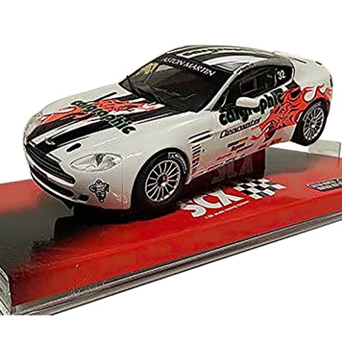 (image for) SCX 64020 Aston Martin Vantage N24 V8 No.32